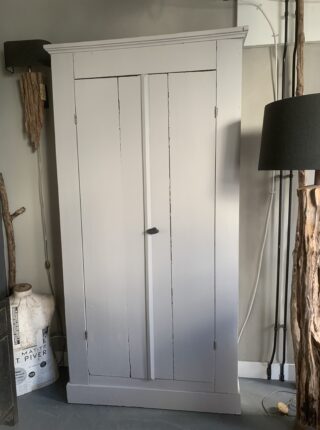 Oude Franse ondiepe kast VERKOCHT